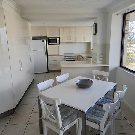 Burgess @ Kings Beach Apartments Caloundra Bagian luar foto