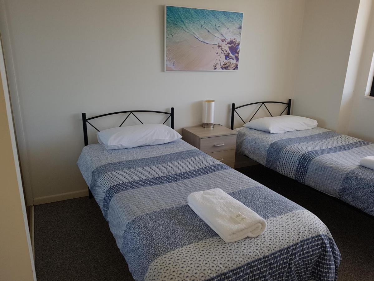 Burgess @ Kings Beach Apartments Caloundra Bagian luar foto