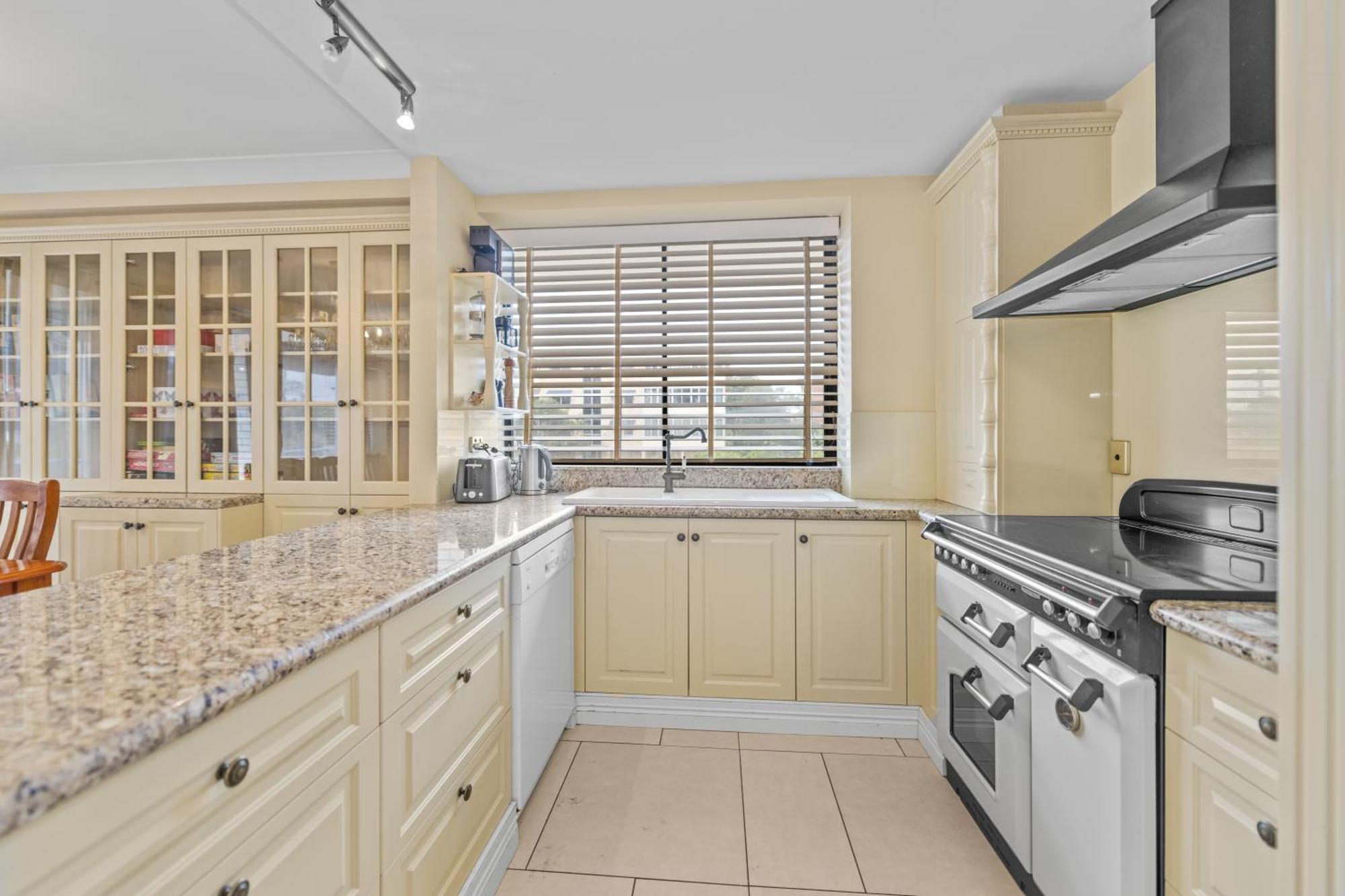 Burgess @ Kings Beach Apartments Caloundra Bagian luar foto